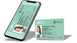 Carteira de Identificação Estudantil (CIE Digital) 2025 Oficial A CIE Digital 2025 é a sua carteirinha de estudante oficial, reconhecida em todo o Brasil. Com ela, você garante direitos como a meia-entrada em cinemas, shows e eventos culturais. Além disso, o documento é 100% digital, prático e fácil de solicitar. Ou seja, você pode fazer tudo online, sem sair de casa. O valor da CIE é de apenas R$ 21,90, com pagamento via Pix, boleto ou cartão. Logo após a confirmação do pagamento, sua carteirinha será liberada em até 7 minutos Portanto, se você é estudante e deseja aproveitar seus direitos, não perca tempo. Solicite agora sua Carteira de Identificação Estudantil Digital 2025 Oficial.
